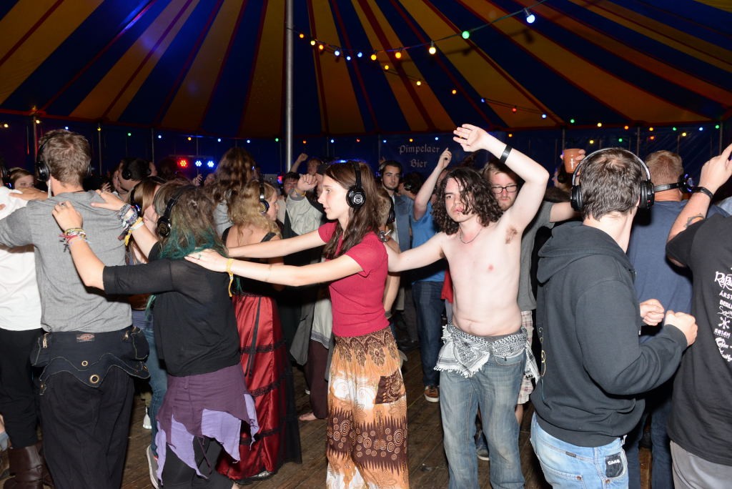 ../Images/Castlefest 2017 Silent disco zaterdag 017.jpg